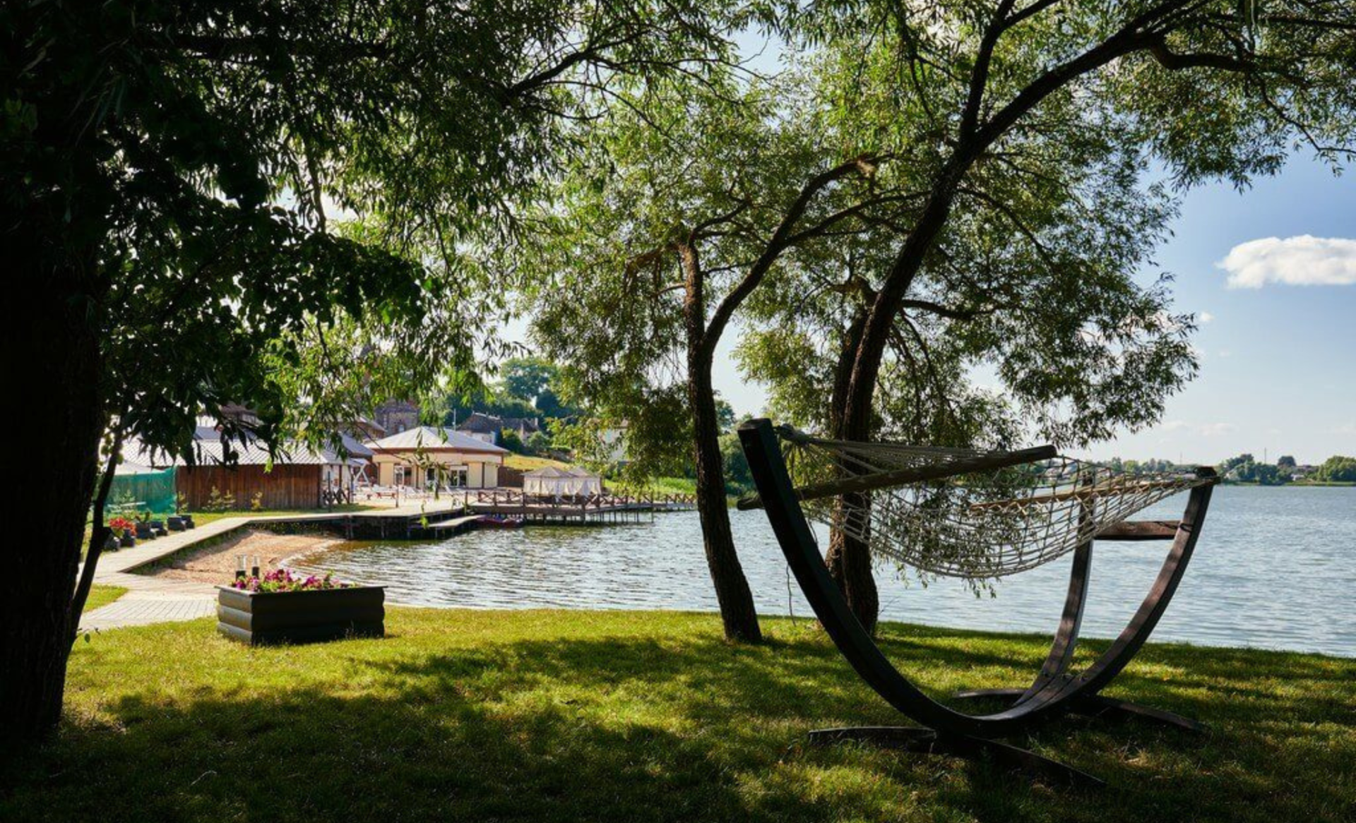 ТОП-5 парк-отелей Беларуси 2025 по результатам премии «Номер один» 2025