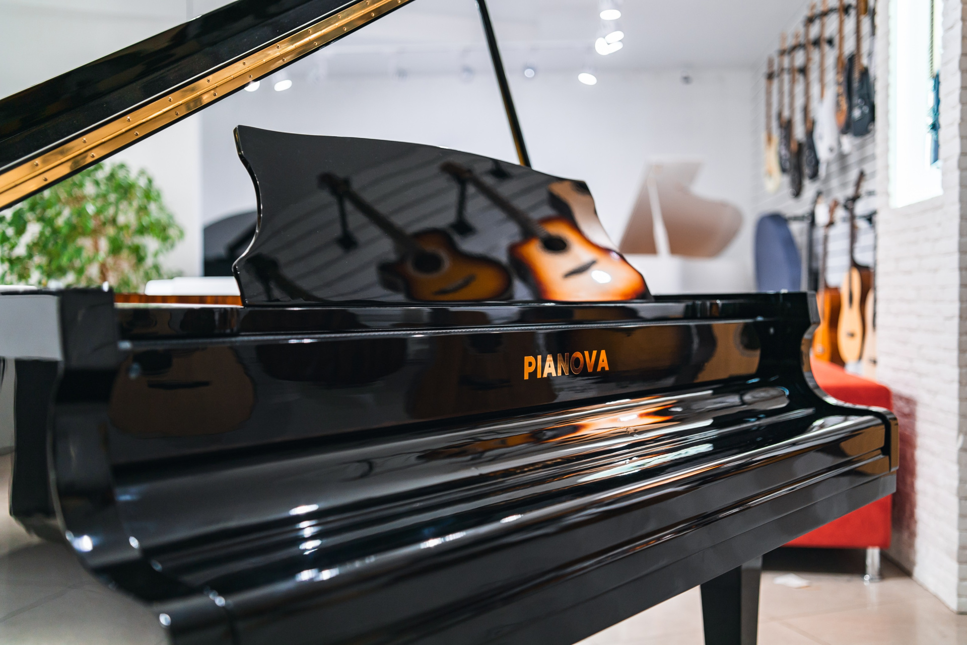 Где купить пианино в Беларуси: 10 причин выбрать Piano.by