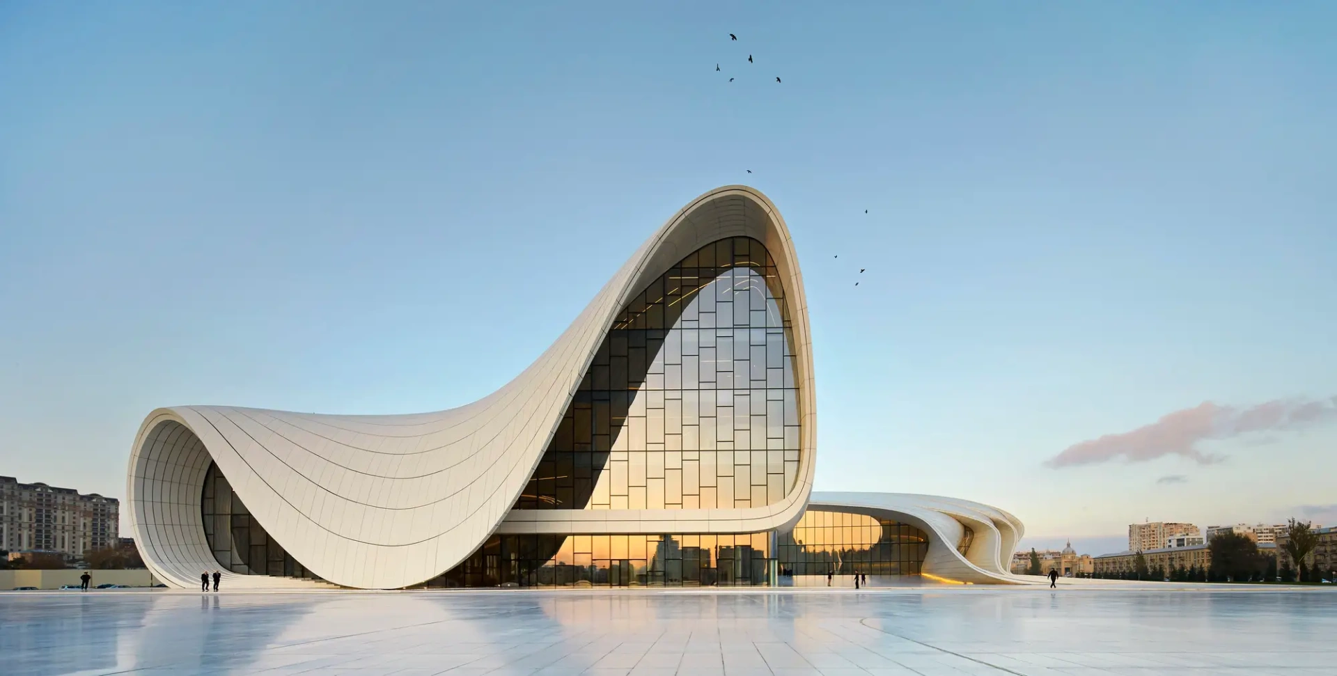 Как дизайнер становится брендом